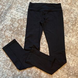 Black Lululemon leggings